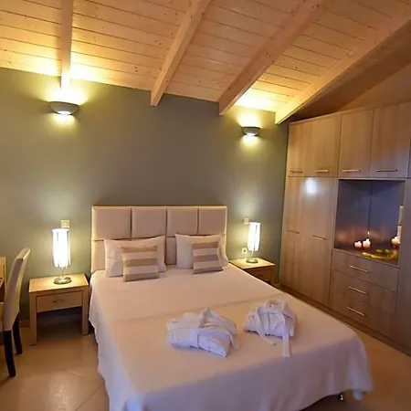Hotel Theodora Lefkada City